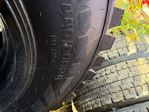 Massey Ferguson MF 5S.145 18 of 24