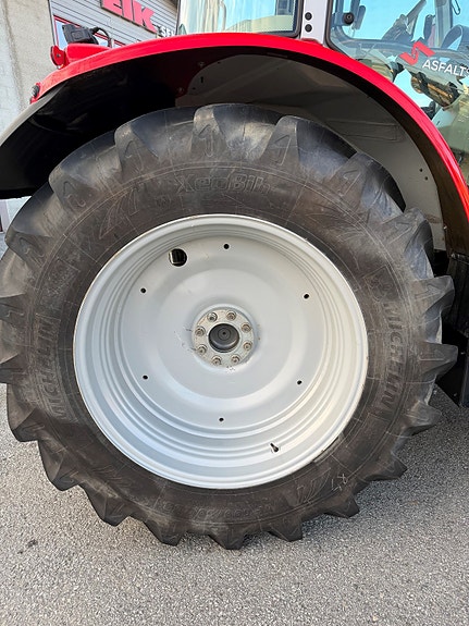 Massey Ferguson MF 5S.145 15 of 24