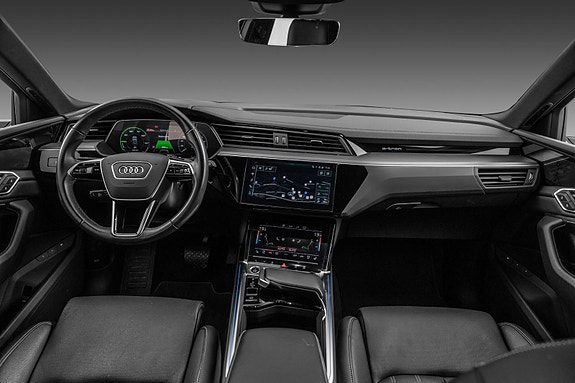 Audi Q8 e-tron 17 of 30