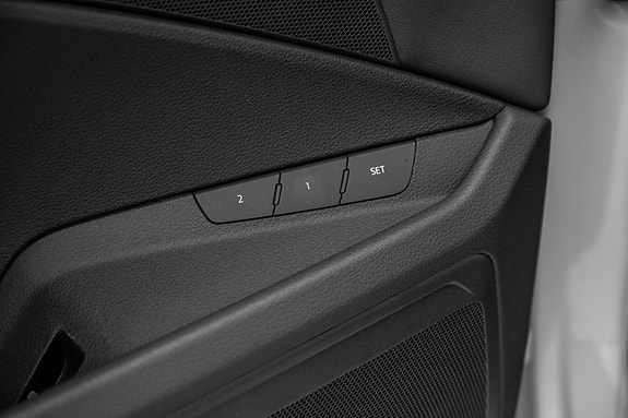 Audi Q8 e-tron 14 of 30