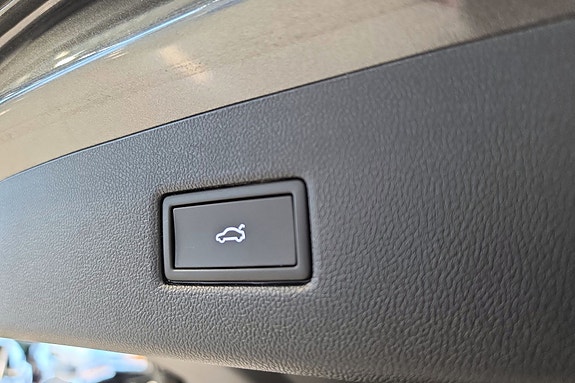 Ford Explorer 24 of 25