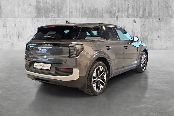 Ford Explorer 5 of 25