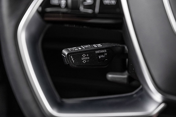 Audi Q8 e-tron 17 of 30