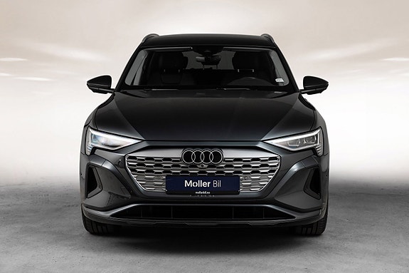 Audi Q8 e-tron 4 of 30