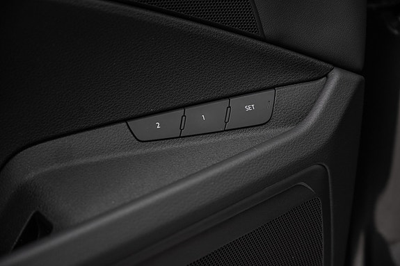 Audi Q8 e-tron 11 of 30