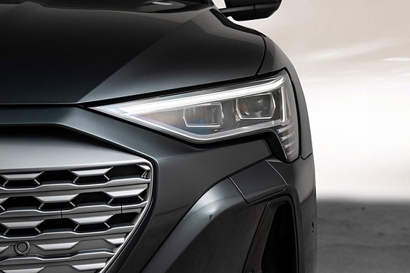 Audi Q8 e-tron 5 of 30