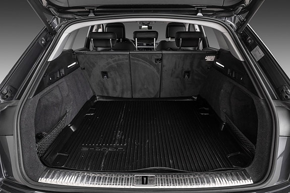 Audi Q8 e-tron 26 of 30