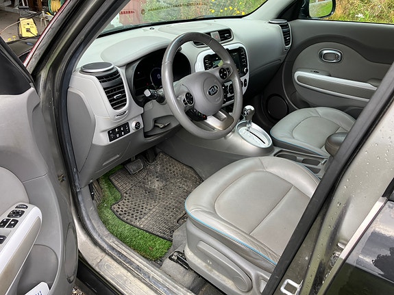 Kia Soul 4 of 6