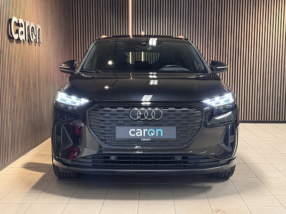 Audi Q4-Serie 2 of 30