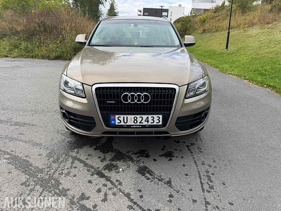 Audi Q5 2 of 16