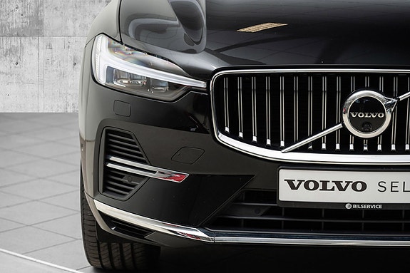 Volvo XC60 3 of 29