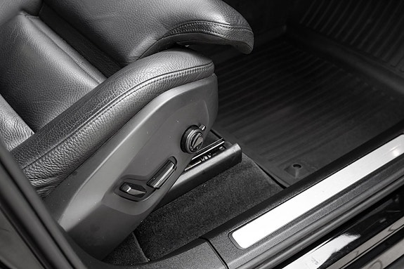 Volvo XC60 28 of 29