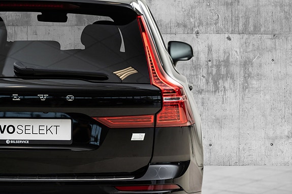 Volvo XC60 4 of 29