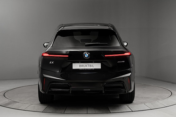 BMW iX 3 of 30