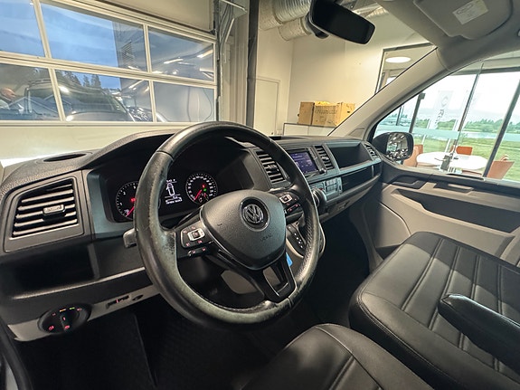 Volkswagen Transporter 13 of 14