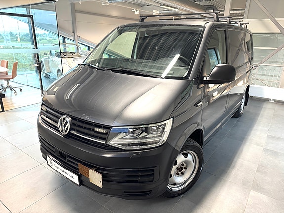 Volkswagen Transporter 2 of 14