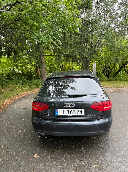 Audi A4 4 of 14