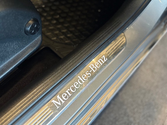 Mercedes-Benz C350 e 15 of 26