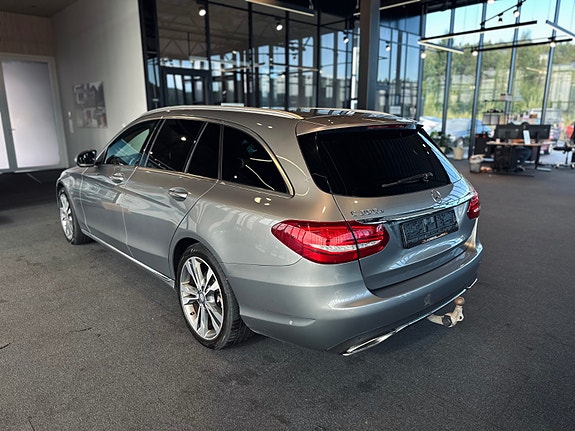 Mercedes-Benz C350 e 5 of 26