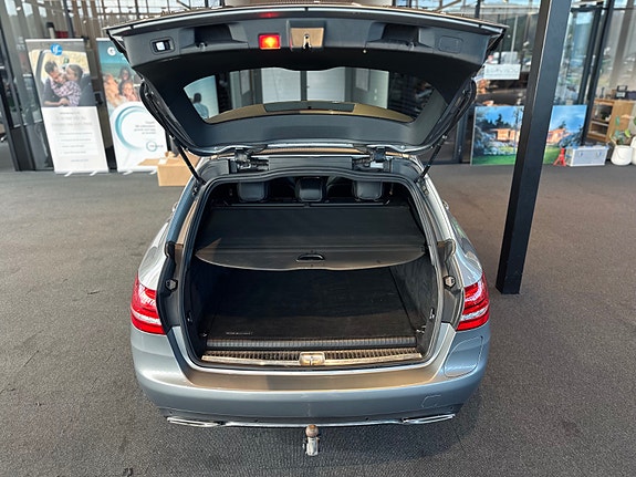 Mercedes-Benz C350 e 8 of 26