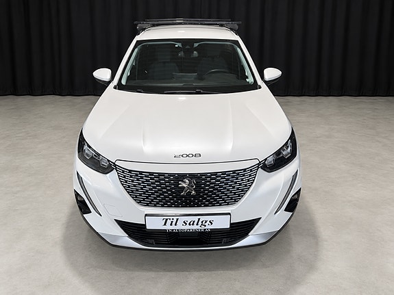 Peugeot e-2008 4 of 23