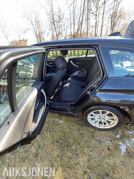 BMW 3-Serie 17 of 30