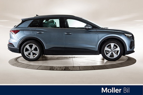 Audi Q4 e-tron 6 of 30
