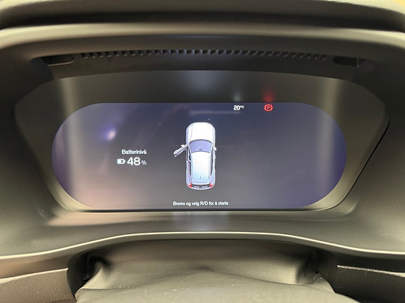 Volvo XC40 21 of 30
