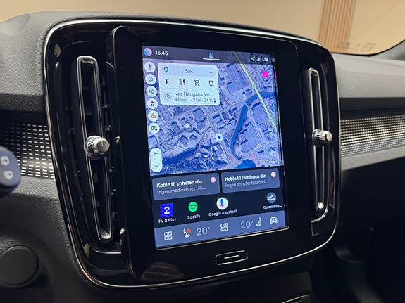 Volvo XC40 24 of 30