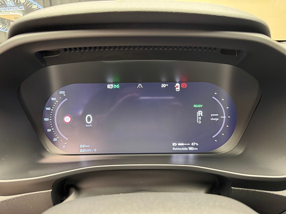 Volvo XC40 22 of 30