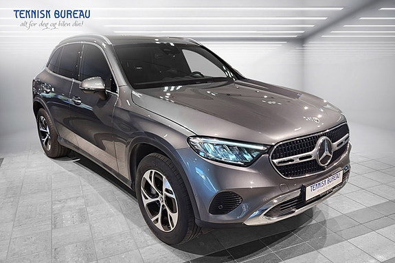 Mercedes-Benz GLC300 e 4 of 30