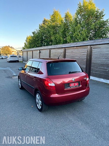 Skoda Fabia 9 of 18