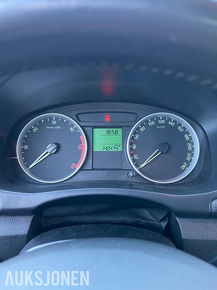 Skoda Fabia 13 of 18