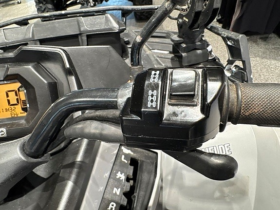 Can-Am Can-Am (ATV) 8 of 11