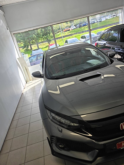 Honda Civic 4 of 5