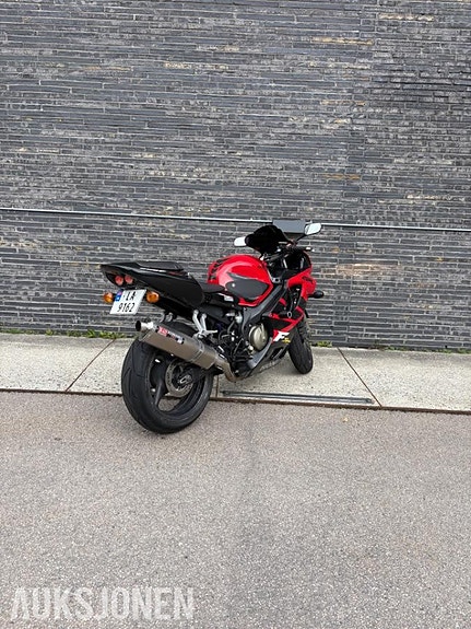 Honda CBR 600 F 11 of 13