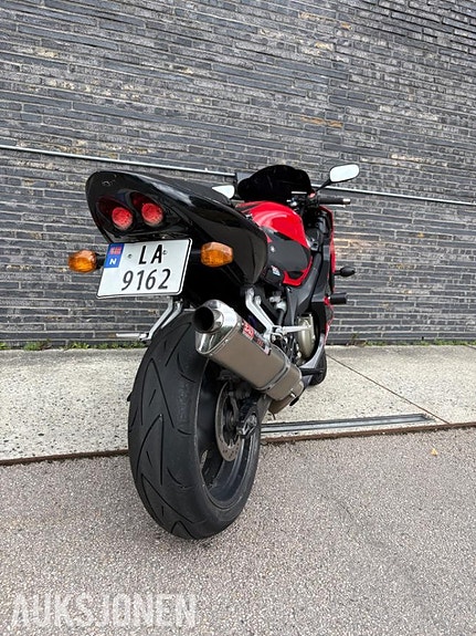 Honda CBR 600 F 7 of 13