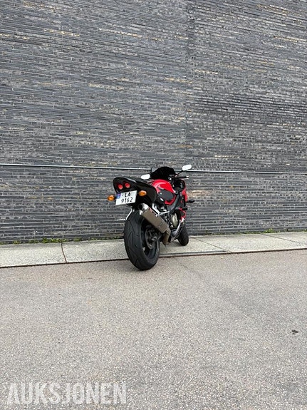 Honda CBR 600 F 10 of 13