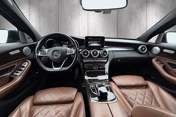Mercedes-Benz C350 e 9 of 24