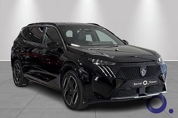 Peugeot e-5008 8 of 18