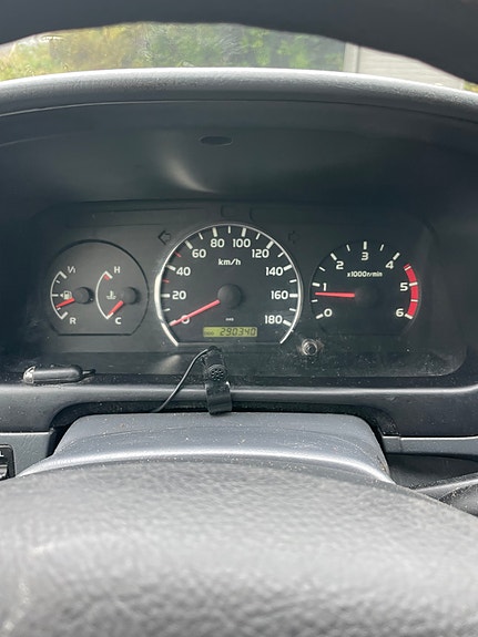 Toyota HiAce 12 of 13