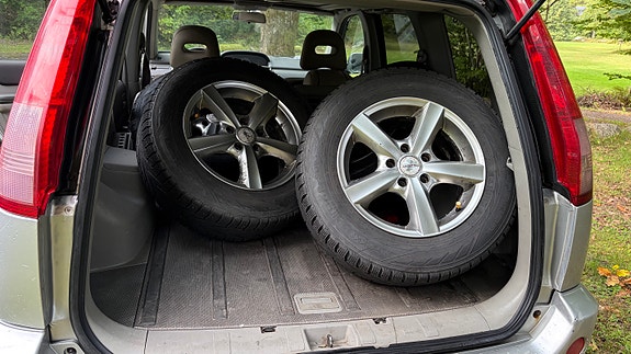 Nissan X-Trail 8 of 10