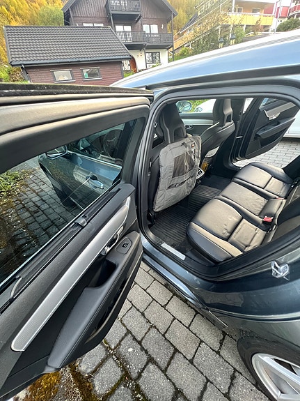 Volvo V90 9 of 14