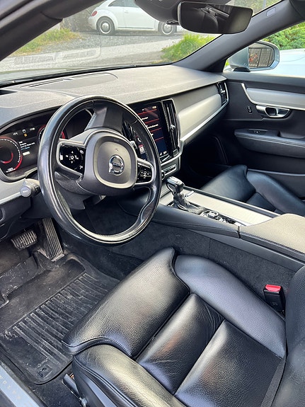 Volvo V90 11 of 14