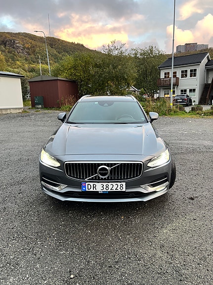 Volvo V90 3 of 14