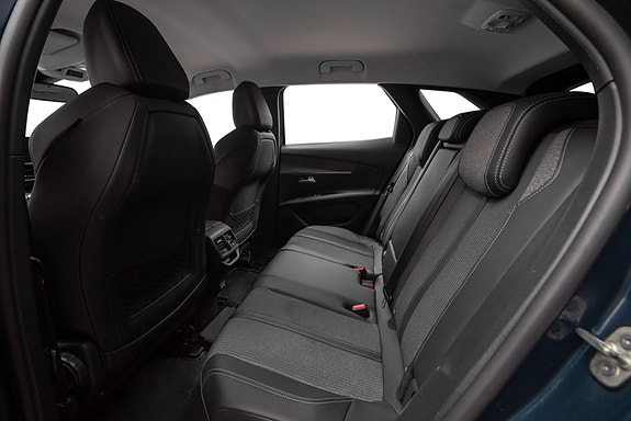 Peugeot 3008 25 of 30