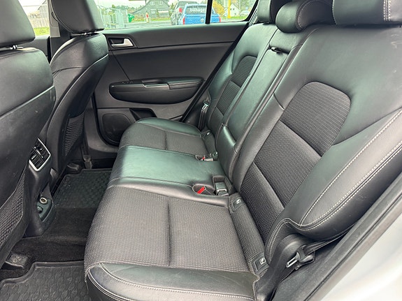 Kia Sportage 8 of 24