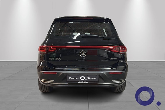 Mercedes-Benz EQB300 4 of 29