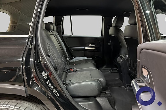 Mercedes-Benz EQB300 15 of 29