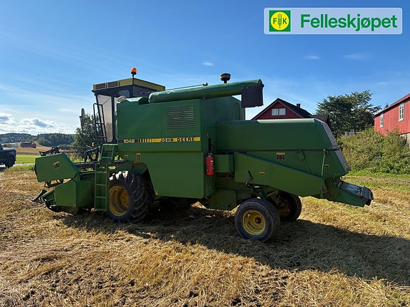 John Deere 1042 treske, nylig tatt stor service 4 of 8